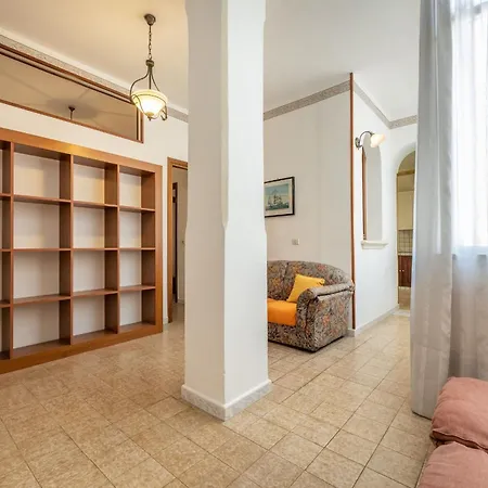 Galilei Near The Sea In Apartment *