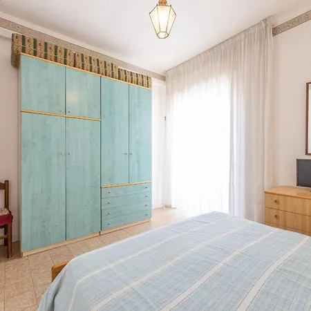Apartment Galilei Near The Sea In *